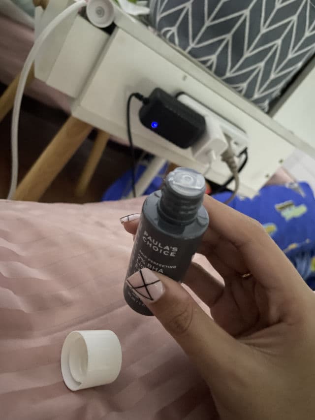 Paula's Choice Skin Perfecting 2% BHA Liquid Exfoliant review photo by RianneS