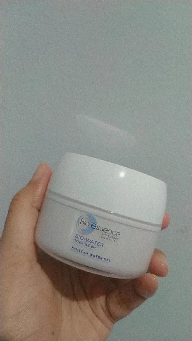 Bioessence Bio Energy Complex Bio-Water Sensitive pH Moist-In Water Gel review photo by Rizkya