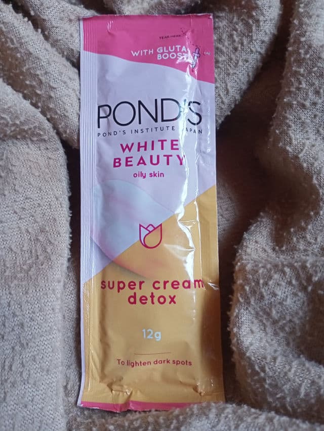 Pond's White Beauty Super Cream Detox for Oily Skin review photo by Rooty