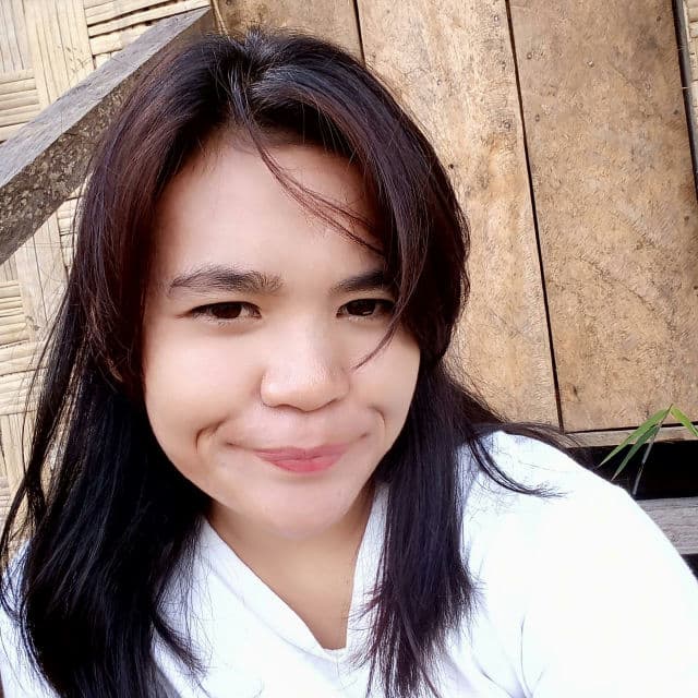 Wardah Lightening Face Toner review photo by Roraa