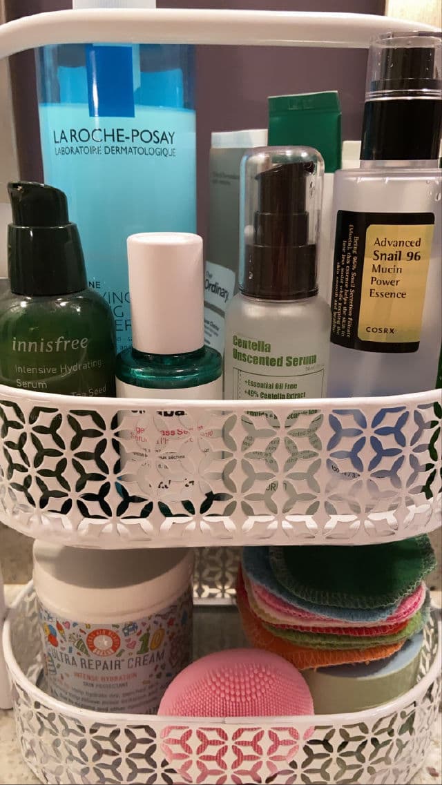 La Roche-Posay Toleriane Purifying Foaming Cleanser review photo by Roxannepop