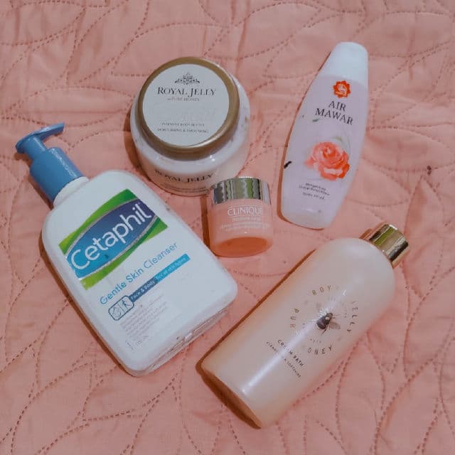 Clinique Moisture Surge 72-Hour Auto-Replenishing Hydrator review photo by Rrasfarina02