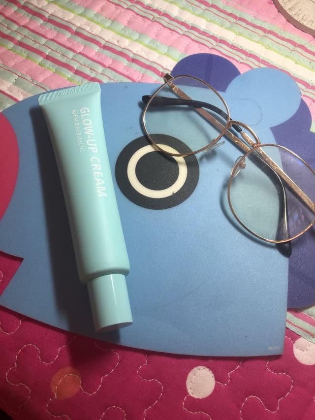 Face Republic [Discontinued] Glow-Up Cream review photo by Rubii