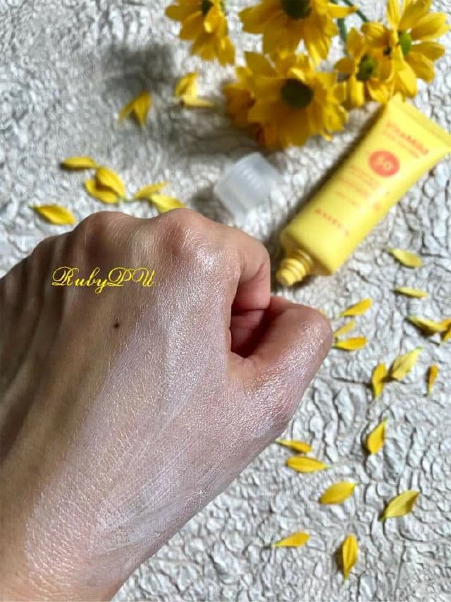 HAYEJIN VitaMild Daily Sun Milk SPF50+ PA++++ review photo by RubyPham