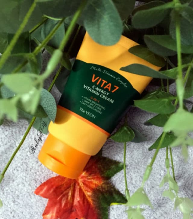 The Yeon Vita7 C-Nergy Vitamin Cream review photo by RubyPham