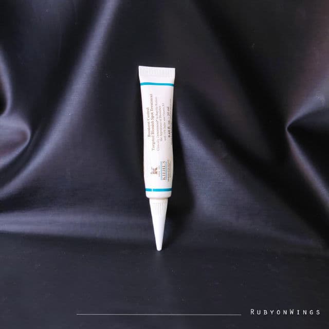 Kiehl's Breakout Control Targeted Acne Spot Treatment review photo by RubyonWings