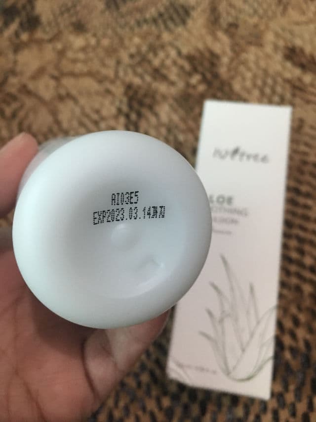 ISNTREE Aloe Soothing Emulsion review photo by RurouniNeko