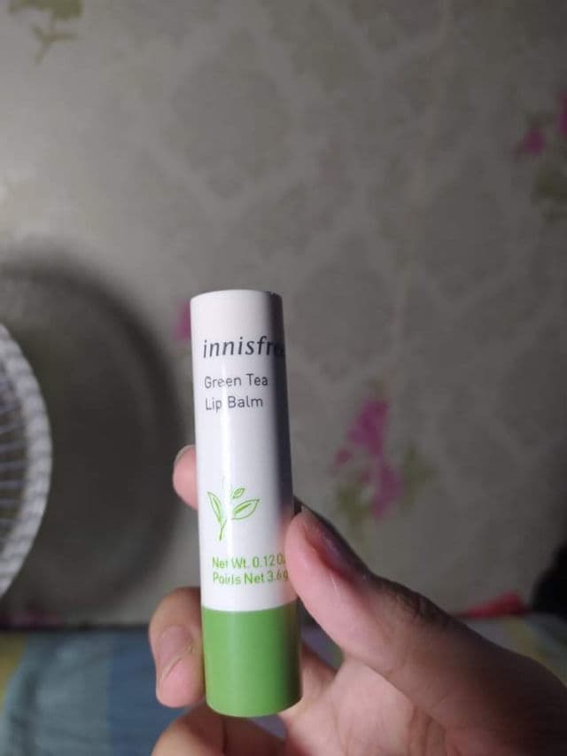 INNISFREE Soft Lip Balm with Green Tea review photo by RurouniNeko