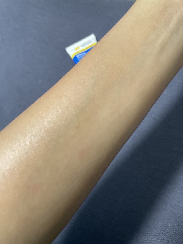 Cancer Council Ultra Sunscreen SPF 50+ review photo by Ruthieandskincare