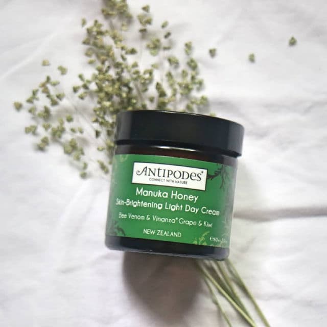 Antipodes Manuka Honey Day Cream review photo by Ruzan