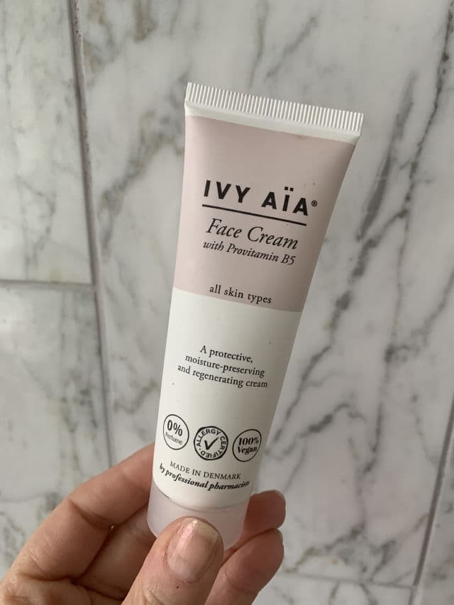 IVY Aia Face Cream with Provitamin B5 review photo by SCLove