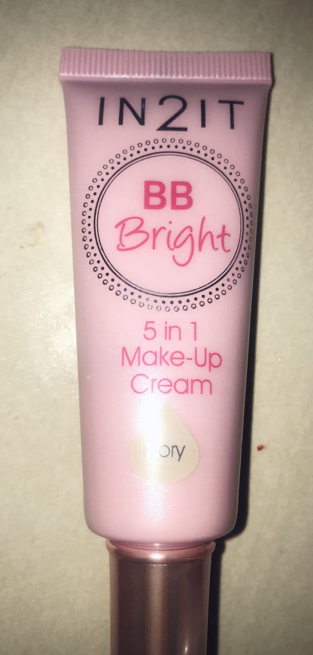 IN2IT BB Bright 5 In 1 Make Up Cream SPF 50 PA +++ review photo by SURIHONEY