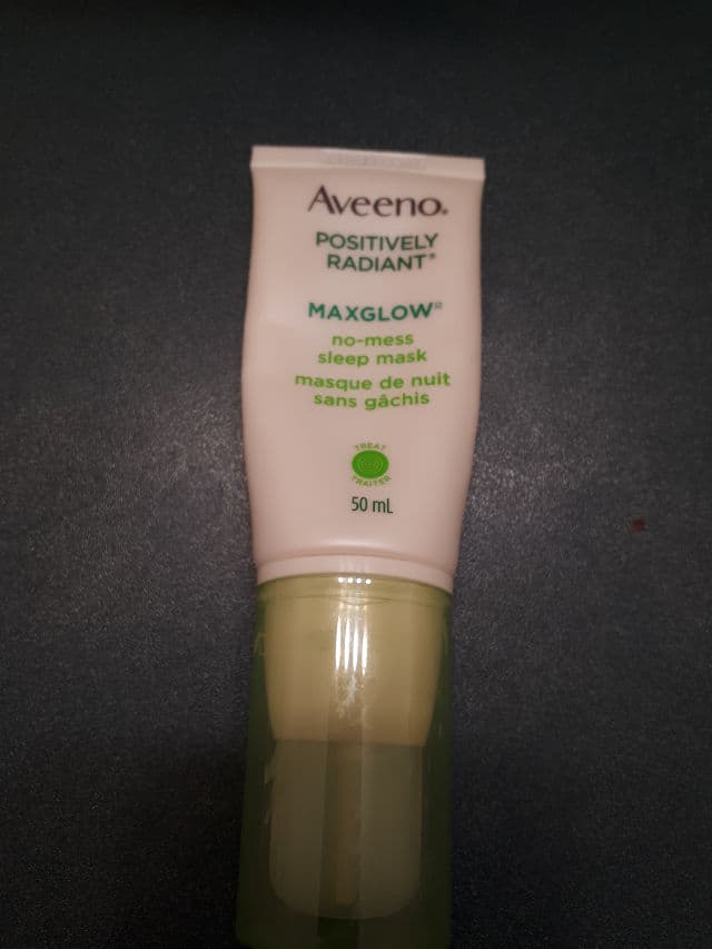 Aveeno Positively Radiant MaxGlow No-Mess Sleep Mask review photo by Samplegeek