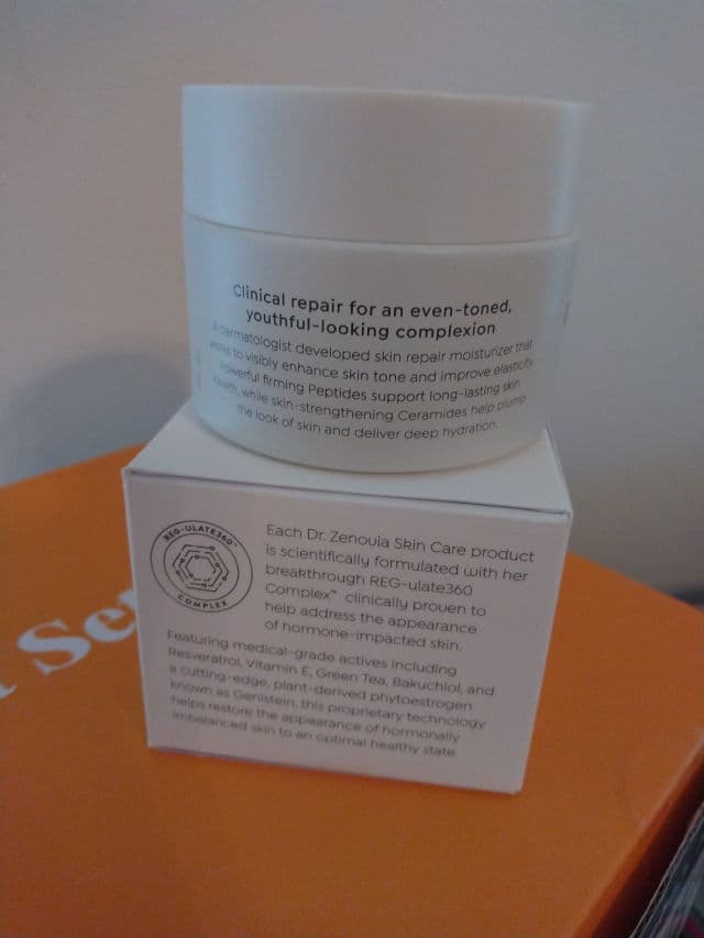 Dr. Zenovia Peptide + Ceramide Repairing Moisturizer review photo by SarahES