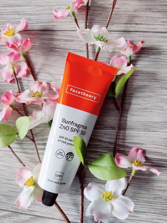 facetheory Sunfragma ZnO SPF50 Broad-Spectrum Sunscreen review photo by Sati