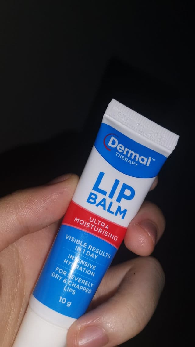 Dermal Therapy Lip Balm Mint review photo by Seal