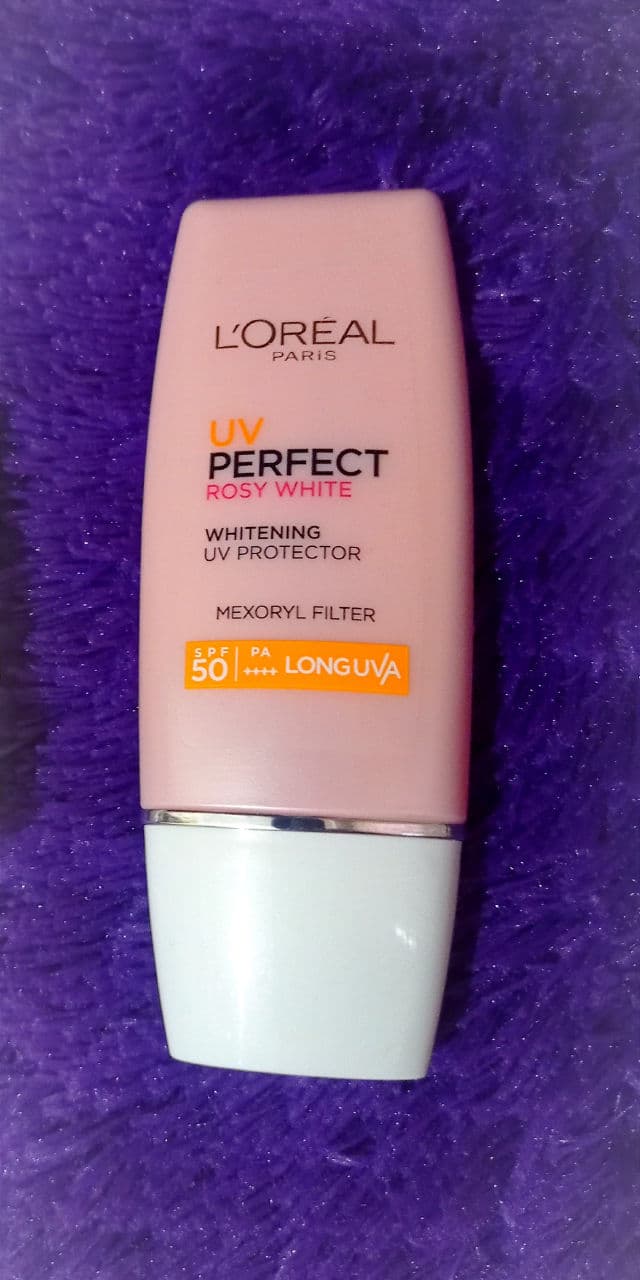 L'Oreal Paris UV Perfect Rosy White SPF50+ PA++++  review photo by SellaWulandari