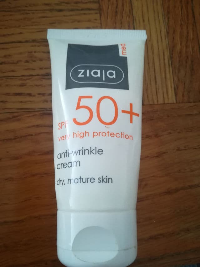 Ziaja Med Anti-Wrinkle Cream SPF50+ review photo by SelmaM