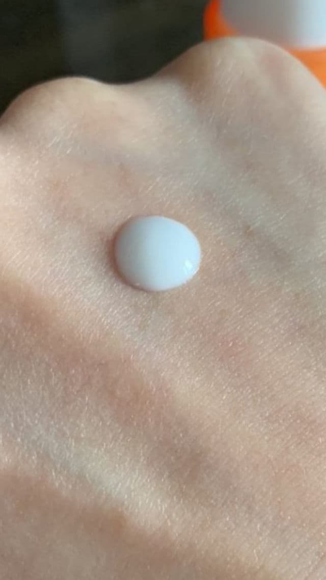 Sunday Riley C.E.O 15% Vitamin C Brightening Serum review photo by SesameUnni