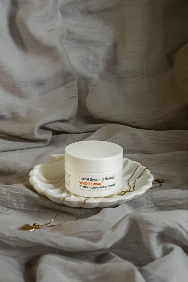 Herbal Dynamics Beauty Vivid Revival® Vitamin K Contouring Eye Cream review photo by Shai88