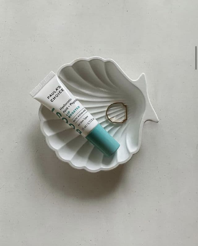 Paula's Choice Hyaluronic Acid + Peptide Lip Booster review photo by Shai88