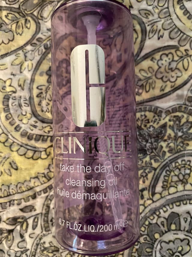 Clinique Take the Day Off Cleansing Oil review photo by Sharonspendstoomuch