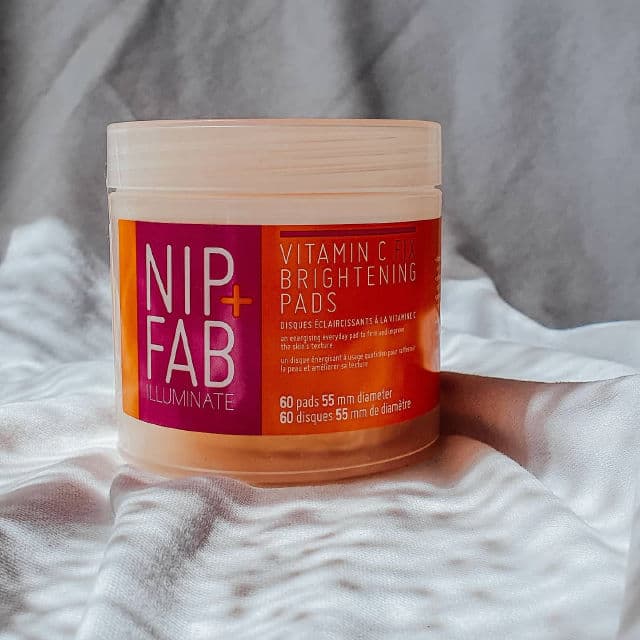 Nip + Fab  Vitamin C Fix Brightening Pads review photo by SiAnastasia