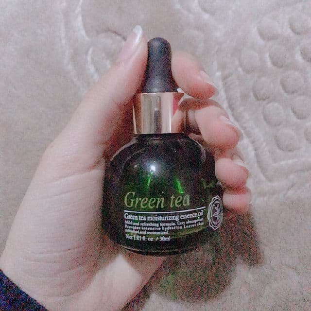 MINISO Green tea Moisturizing Essence Oil review photo by Sihamjabr