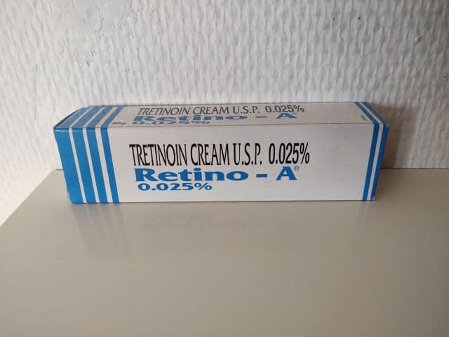 Johnson's Tretinoin Retino-A 0.025% Cream review photo by SilviaJohannesen