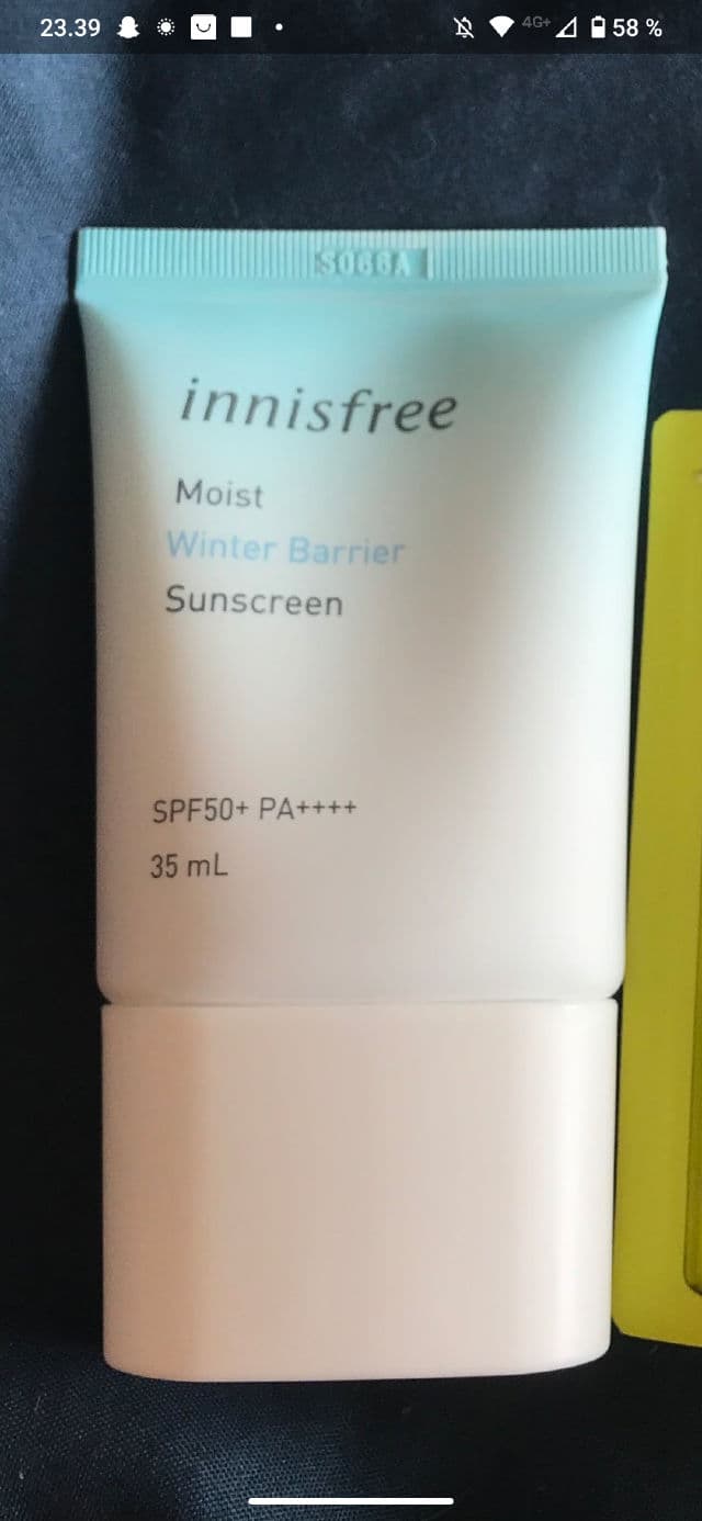 INNISFREE Moist UV Protection Cream Winter Barrier SPF50+ PA++++ review photo by SilviaJohannesen