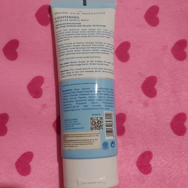 Wardah Lightening Micellar Gentle Wash review photo by Simple