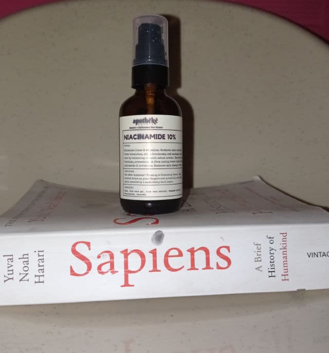 Apotheke Science Niacinamide 10% review photo by Mikoskincare