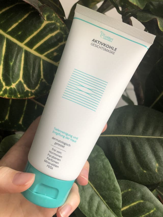Colibri Cosmetics Aktivkohle Gesichtsmaske review photo by SkincareSalome