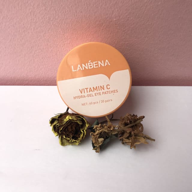 Lanbena Vitamin C Hydra-Gel Eye Patches review photo by Skincarebuddy07