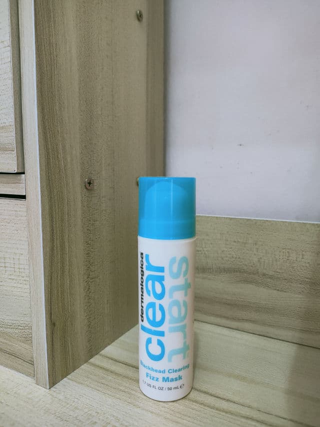 Dermalogica Clear Start Blackhead Clearing Fizz Mask review photo by Skincarelife
