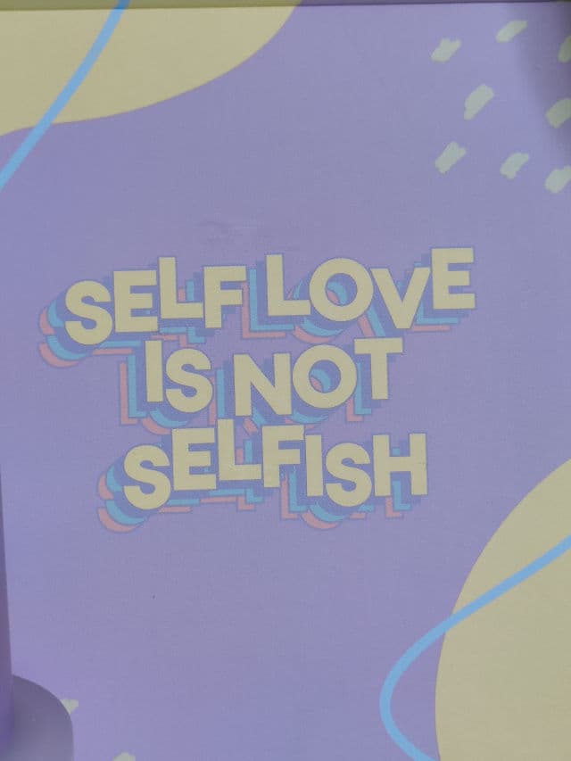 JAR DE AWESOME Meet Me in 10 Minutes Tone Balancing Cream review photo by Skincarelife