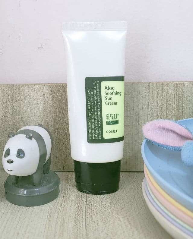 COSRX Aloe Soothing Sun Cream SPF50+ PA+++ review photo by Skincarelife