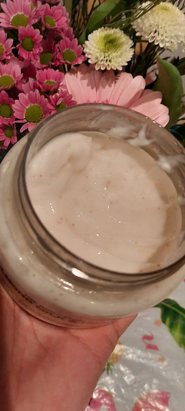 The Body Shop Almond Milk & Honey Exfoliating Cream Scrub review photo by Skincarewithmom