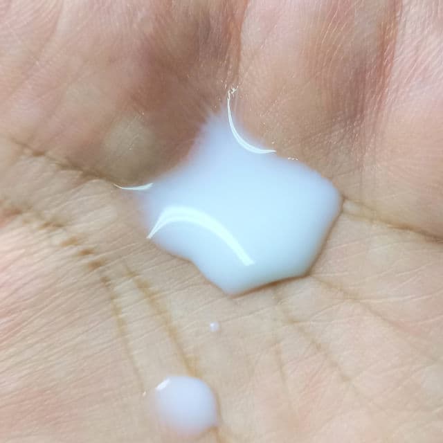 Studio Tropik Probiome Skin Tonic review photo by Skincarerian