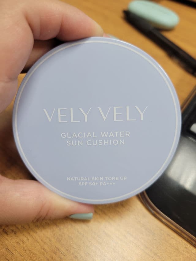 Vely Vely Glacial Water Sun Cushion SPF 50+ PA+++ review photo by Skincareverse