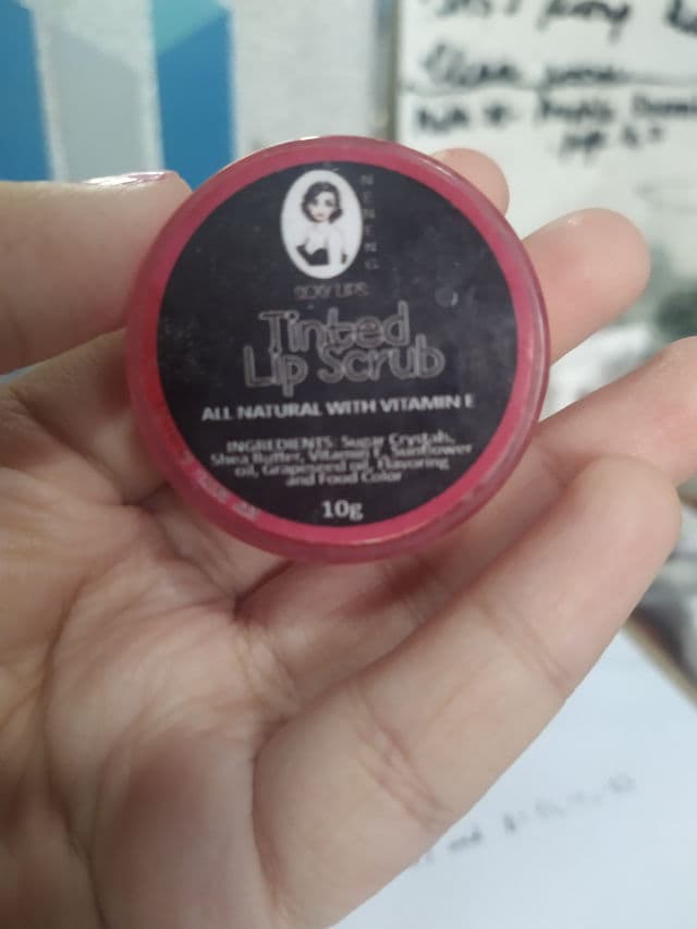 Neneng Tinted Lip Scrub review photo by Skincaring
