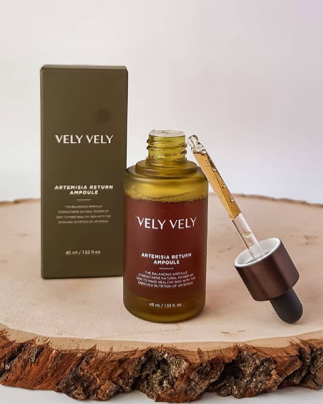 Vely Vely Artemisia Return Ampoule review photo by SkincerelyKeeli