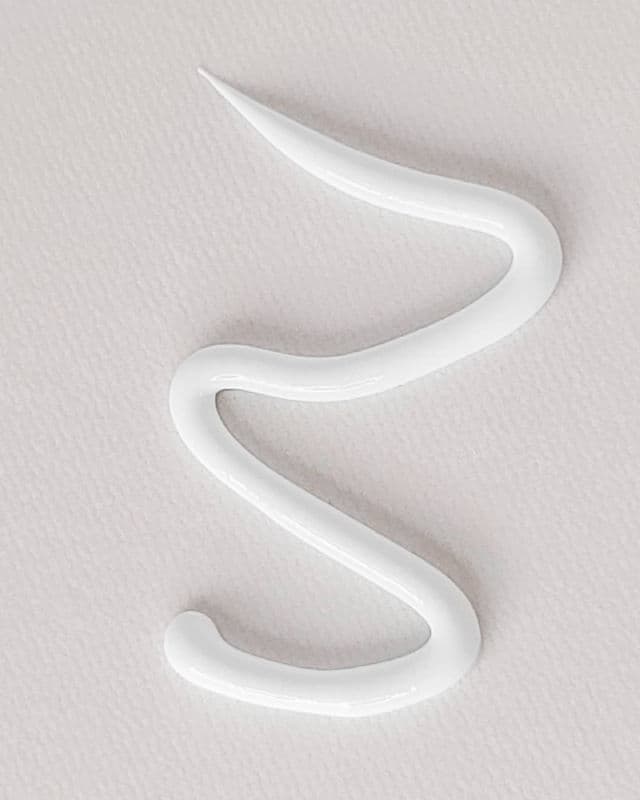 Rootree Mobitherapy UV Sun Shield SPF50+ PA++++ review photo by SkincerelyKeeli