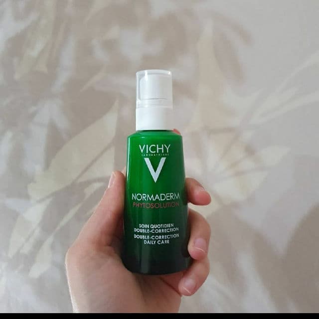 Vichy Laboratories Normaderm Phytosolution - Soin Quotidien Double-Correction review photo by Skinrelated