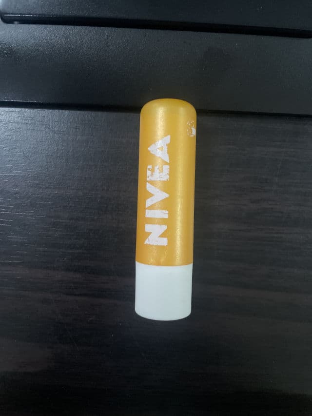 Nivea Lip Sun Care SPF30 review photo by Skinsanity
