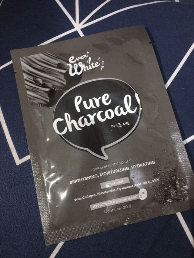 Everwhite Hydrowater Serum Mask Sheet - Charcoal review photo by Sofiazlfa