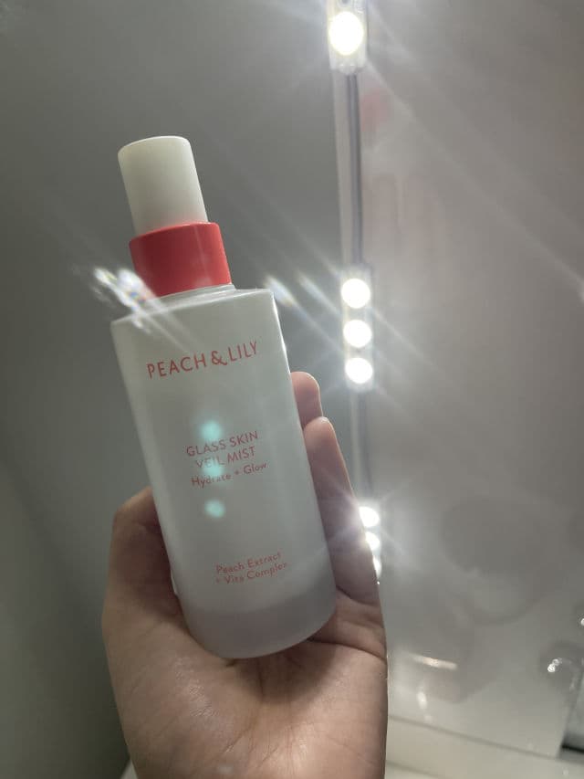 Peach & Lily Glass Skin Veil Mist review photo by SophiaDelarosa