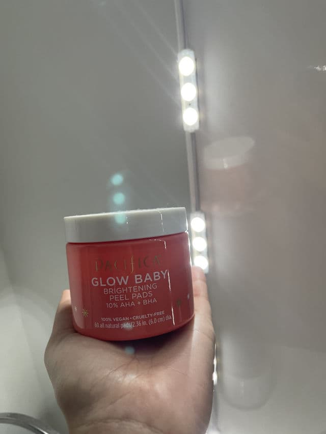 Pacifica Glow Baby Brightening Peel Pads 10% AHA + BHA review photo by SophiaDelarosa