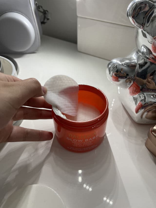 Pacifica Glow Baby Brightening Peel Pads 10% AHA + BHA review photo by SophiaDelarosa