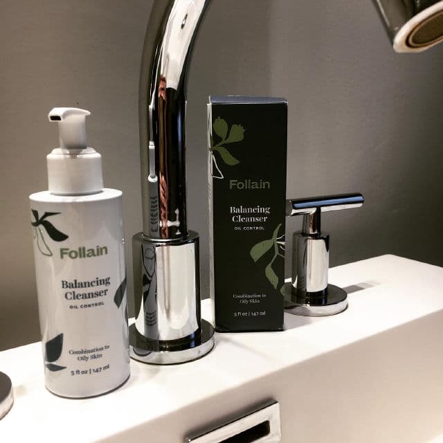 Follain Balancing Cleanser: Oil Control review photo by SplashUK